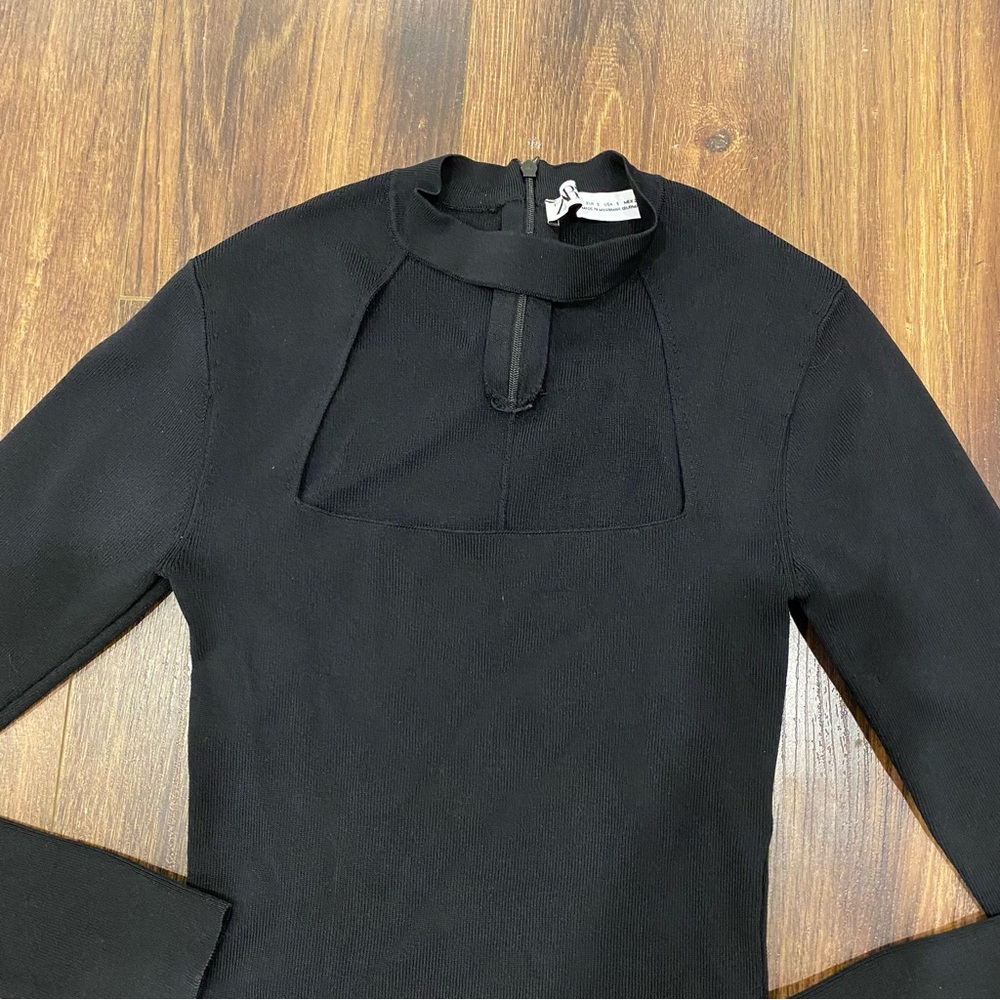 Zara black cut out fitted long sleeve top size small stretchy